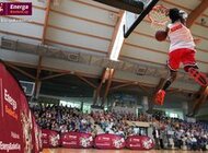 Najzdolniejsza w Polsce koszykarska młodzież i Mistrzowie Świata we wsadach na jednym parkiecie - startują finały turnieju Energa Basket Cup