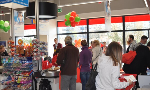 Auchan Supermarket Warszawa Światowida fot 5.JPG