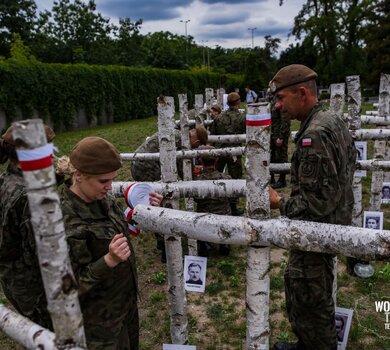 To wyraz naszego hołdu dla pomordowanych bohaterów