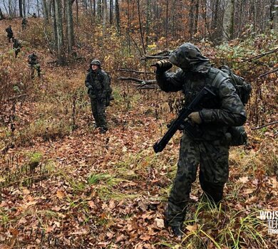 Żołnierze WOT podczas ćwiczenia Ridge Runner