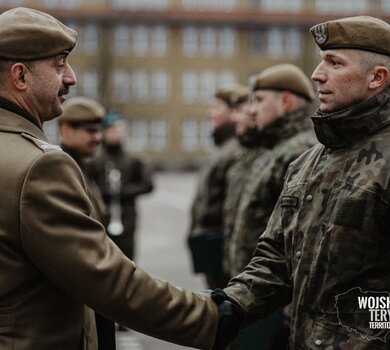 Giżycko - promocja absolwentów kursu SONDA
