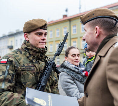 Kutno - przysięga żołnierzy 9 Łódzkiej Brygady OT