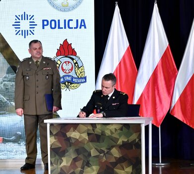 Podpisanie porozumienia WOT z PSP i Policją