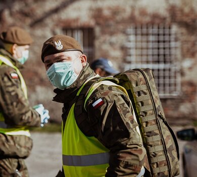 Żołnierze WOT wspierają Policjantów