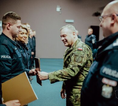 Podsumowanie działań WOT i Policji podczas operacji "Odporna Wiosna"