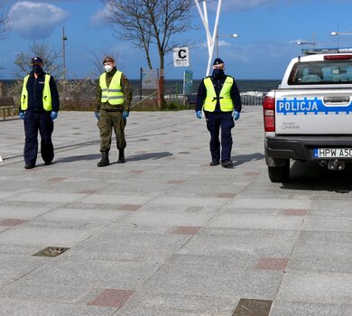 Wspólne działania żołnierzy WOT i policjantów w ramach operacji pk. "Odporna Wiosna"