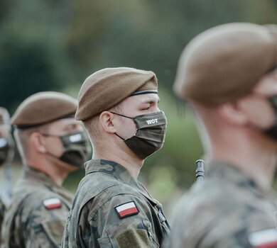 Przysięga żołnierzy 6 Mazowieckiej Brygady OT