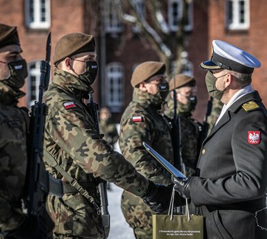 Przysięga żołnierzy 7 Pomorskiej Brygady OT