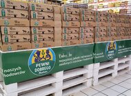 Auchan zapowiada całkowite wycofanie ze sprzedaży jaj z chowu klatkowego 