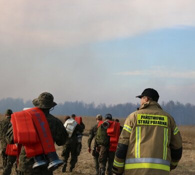 Podlascy terytorialsi wspierają strażaków