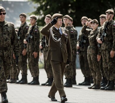 Przysięga żołnierzy 10ŚBOT w Sandomierzu