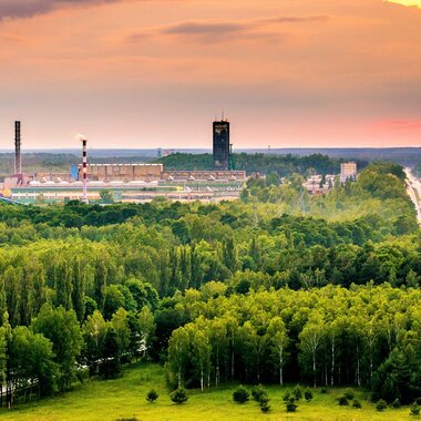 Zakłady Górnicze Lubin - panorama na rejon Lubina Głównego na pierwszym planie Zakład Wzbogacani Rud