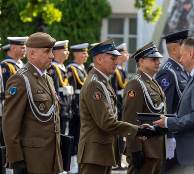 Wyróżnienia z okazji Święta Wojska Polskiego