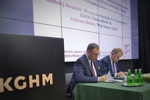 Ponad 3 mln od KGHM dla samorządów Zagłębia Miedziowego (4)