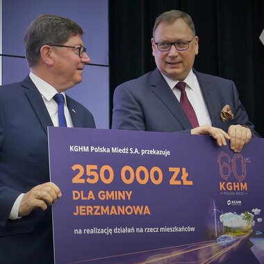 Ponad 3 mln od KGHM dla samorządów Zagłębia Miedziowego