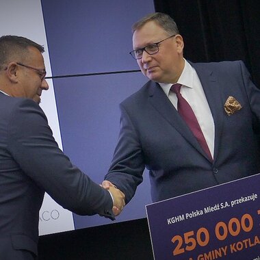 Ponad 3 mln od KGHM dla samorządów Zagłębia Miedziowego