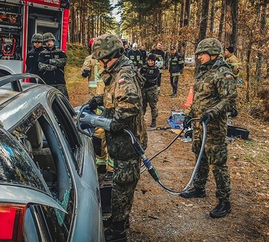 Ćwiczenia Terytorialsów ze służbami ratowniczymi­