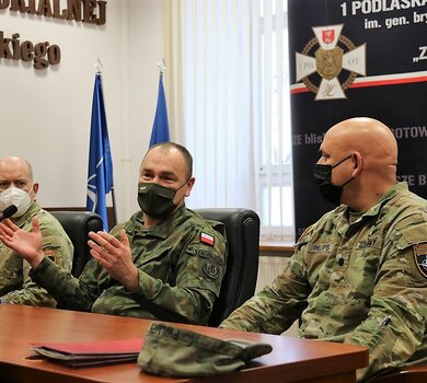 Żołnierze Gwardii Narodowej odznaczeni w Białymstoku