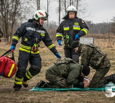 Morąg. Szkolenie żołnierzy 4 Warmińsko-Mazurskiej Brygady OT z OSP Florczaki.