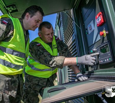 Ćwiczenie kryzysowego zasilania miejscowości w energię elektryczną.