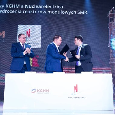 KGHM Polska Miedź SA i SN Nuclearelectrica SA podpisały memorandum o współpracy przy rozwoju SMR