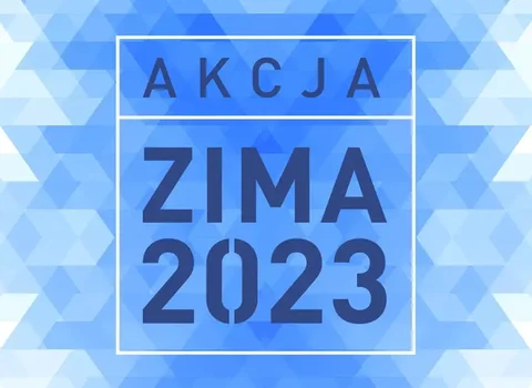 Grafika Akcji Zima 2023. Na biało niebieskim tle napis Akcja Zima 2023. 