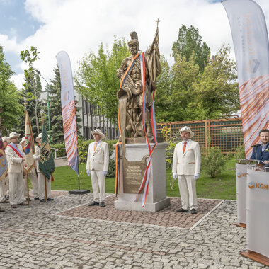 Pomnik Św. Floriana Huta Miedzi Legnica