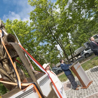 Pomnik Św. Floriana Huta Miedzi Legnica