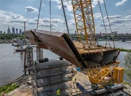 Pierwsze fragmenty ustroju nośnego mostu w Warszawie już gotowe
