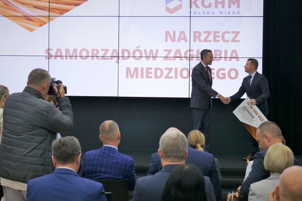 KGHM na rzecz samorządów Zagłębia Miedziowego