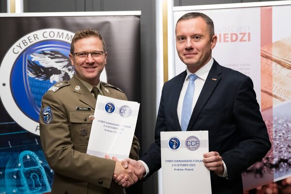 KGHM podpisał list intencyjny z Wojskami Obrony Cyberprzestrzeni (1)