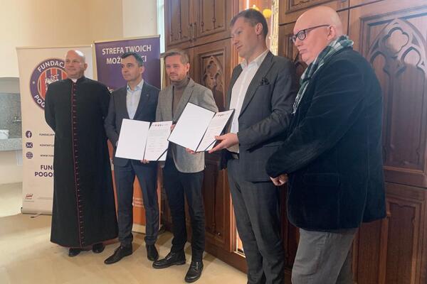 Pomnik Bolesława Chrobrego i ścieżka historyczna – KGHM wspiera Głogów  (5)