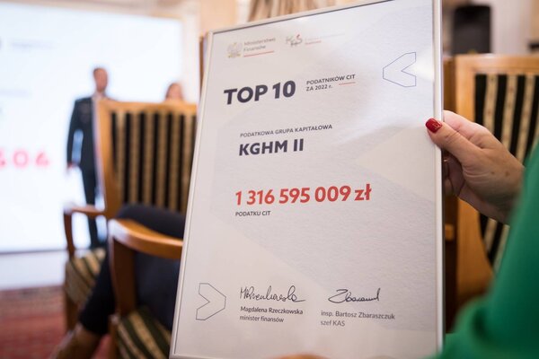 KGHM w TOP10 podatników CIT za 2022 r   (2)