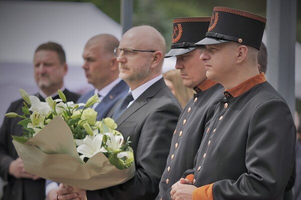 Posąg św  Floriana przy Hucie Miedzi Cedynia (7)