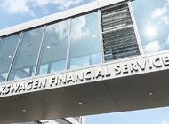 Volkswagen Financial Services umacnia pozycję lidera w finansowaniu aut osobowych