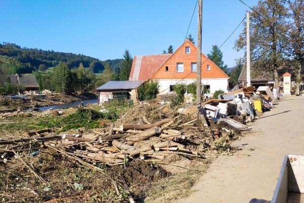 Wsparcie Fundacji KGHM Polska Miedź dla regionów dotkniętych powodzią