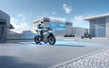 Innowacyjne rozwiązania dla motocykli: Bosch prezentuje nowe ekrany i architekturę pojazdów na EICMA 2024