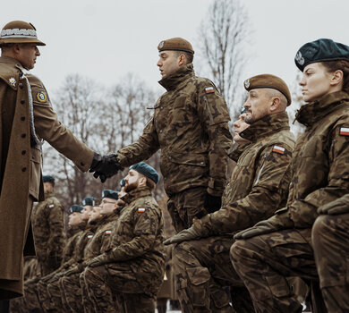 “Wierny przysiędze wojskowej, świadom godności oficera Wojska Polskiego..."