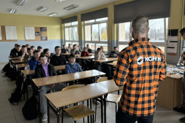 Lekcje z Mistrzem - projekt edukacyjny KGHM (4)