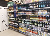 Carrefour promuje majówkę w stylu NoLo - sieć rozszerza ofertą alkoholi zero procent