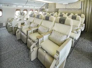 Emirates tworzą 8 nowych połączeń w ramach poszerzenia oferty tras lotniczych obsługiwanych przez zmodernizowane samoloty A380 i Boeingi 777, planuje również wdrożenie pierwszego A350 dalekiego zasięgu na trasie do Australii
