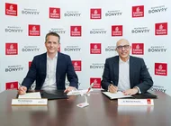 Emirates Skywards rozszerza współpracę z Marriott Bonvoy®, oferując członkom jeszcze więcej korzyści