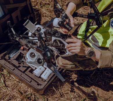 Warsztaty dla wojskowych pilotów dronów w Radomiu