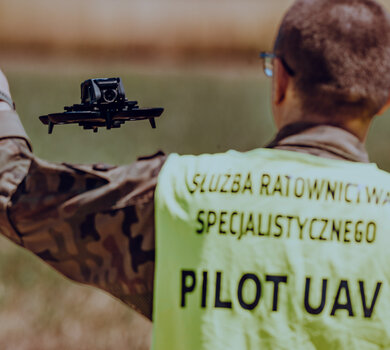 Warsztaty dla wojskowych pilotów dronów w Radomiu