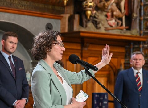2025 06 27 Brefing , Dwór Artusa, Izabela Jastrzembska-Olkowska, mat MG,fot A Grabowska 1 (24)