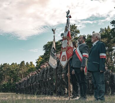Przysięga wojskowa 18 Stołeczna Brygada OT, Palmiry