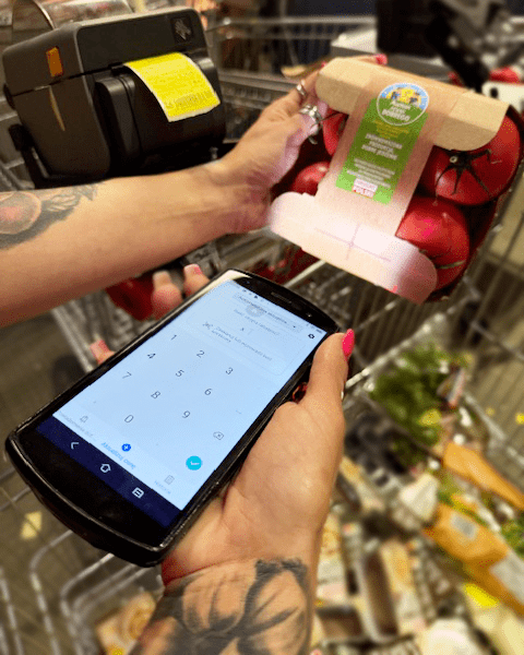 Auchan przyspiesza w walce z marnowaniem żywności dzięki technologii Smartway 