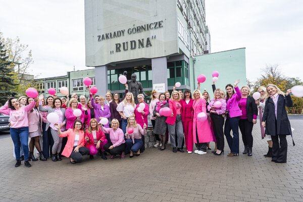 Różowy październik w KGHM z hasłem „Jesteś ważna, badaj się!” 