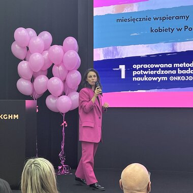 Różowy październik w KGHM z hasłem „Jesteś ważna, badaj się!” (9)