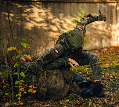Walka wręcz, tory przeszkód – szkolenie specjalistyczne w CSWOT